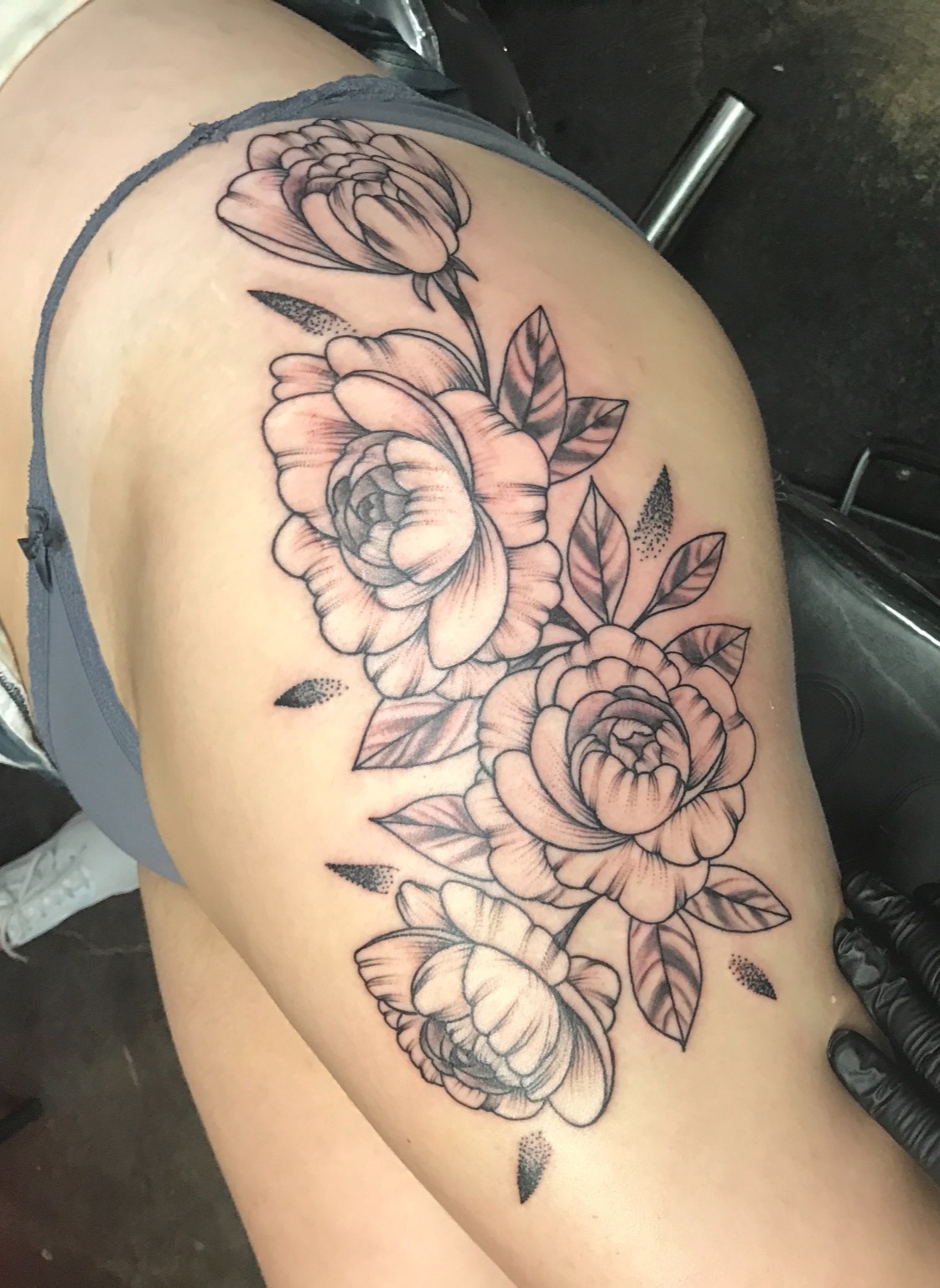 flower tattoo, Johnny calico, girls with tattoos, tattoo artist Michigan, Michigan tattooers, line tattoos, black work tattoos
